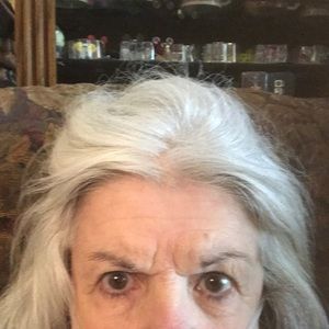 Meet your Posher, Annette